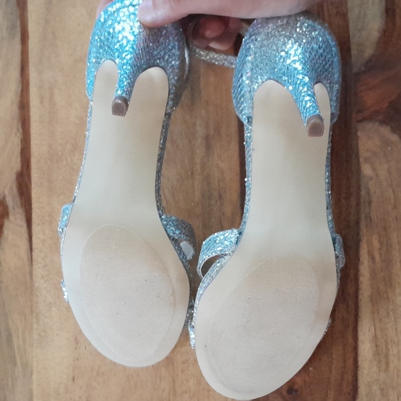 New -Sparkly David Bridal heels - Picture 8 of 16